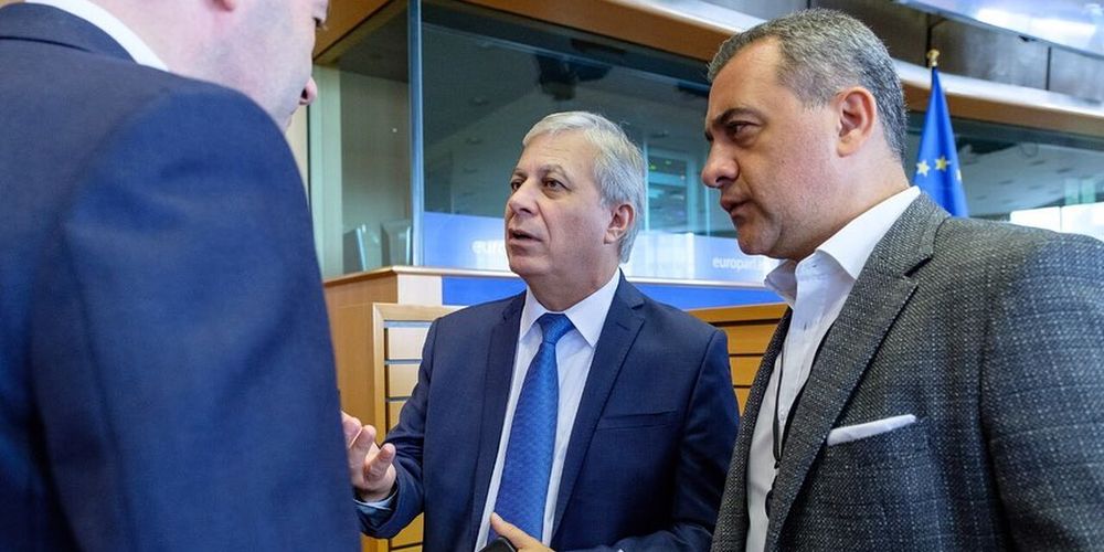 AOZ: Το Ευρωπαϊκό Λαϊκό Κόμμα στο πλευρό της Κύπρου – Εγκρίθηκε η δήλωση της κυπριακής αντιπροσωπείας