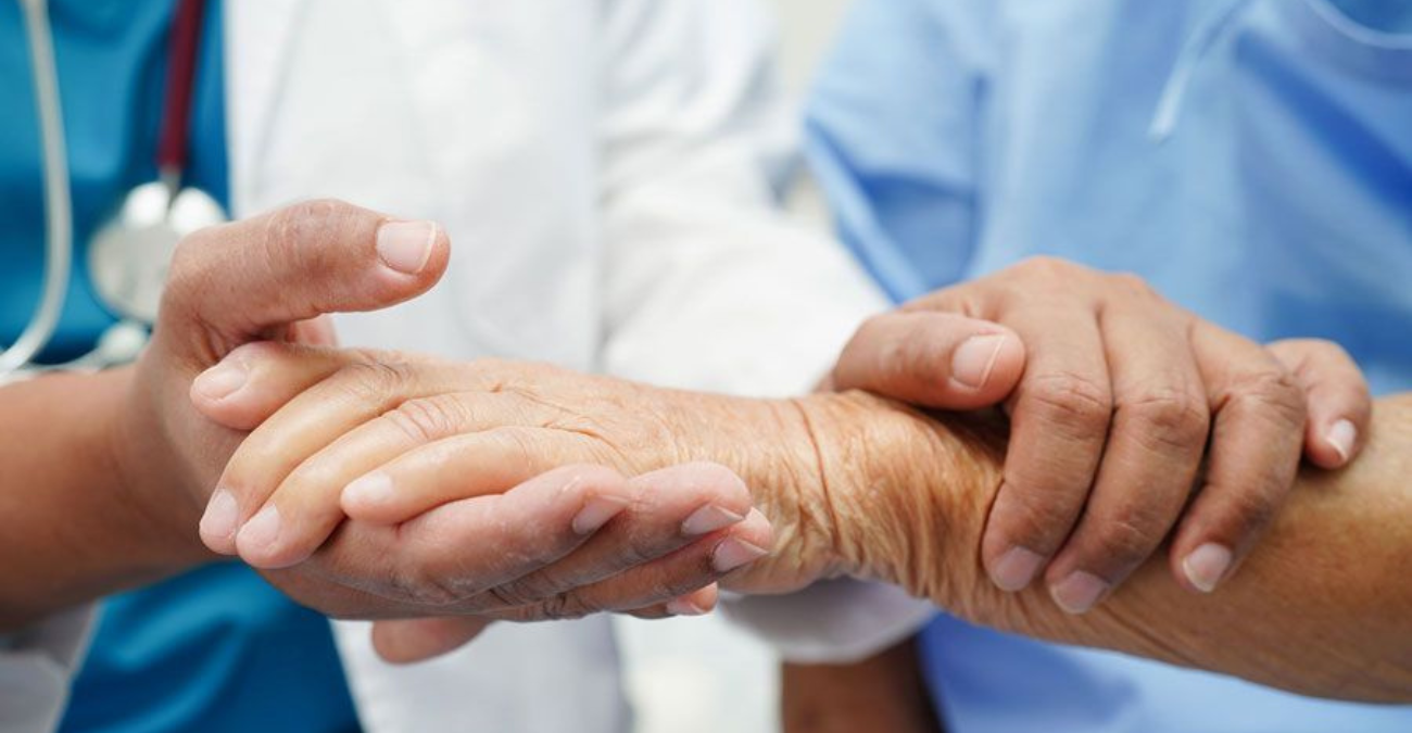 VIDEO - Αποκάλυψη ΟΣΑΚ: Η απίστευτη δικαιολογία για την καθυστέρηση βιοψιών ασθενών