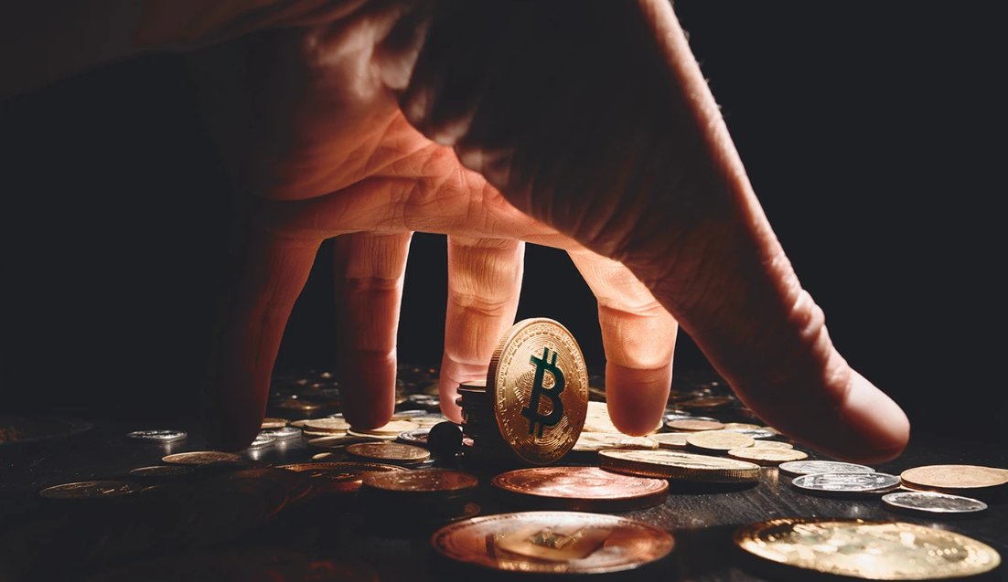 Στιγμές τρόμου για ζευγάρι: Τους απήγαγαν κουκουλοφόροι και απέσπασαν 8 εκατ. ευρώ σε κρυπτονομίσματα