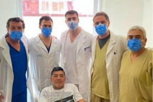 Εσπευσμένα στο χειρουργείο για αιμάτωμα στο κεφάλι ο Ντιέγκο Μαραντόνα
