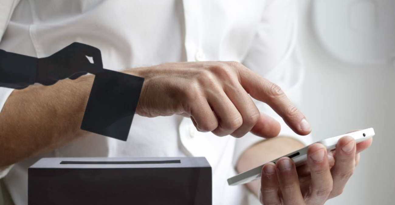 Πάσχα και… SMS από υποψηφίους; Πότε είναι παραβίαση προσωπικών δεδομένων