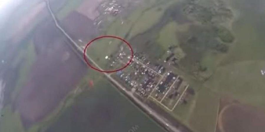 Τραγικό δυστύχημα στη Ρωσία: Αλεξιπτωτιστές συγκρούστηκαν στον αέρα - VIDEO 