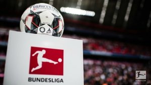 Ένταση και αναβολή στην Bundesliga!