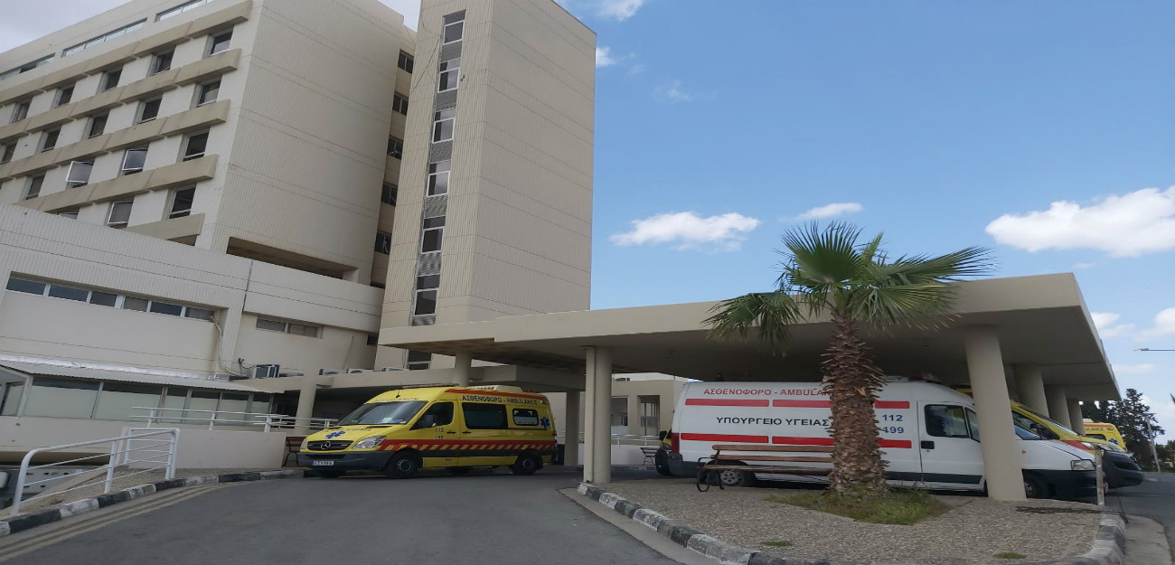 Δίωρη στάση νοσηλευτών στο Παιδιατρικό Τμήμα του Γενικού Νοσοκομείου Λάρνακας