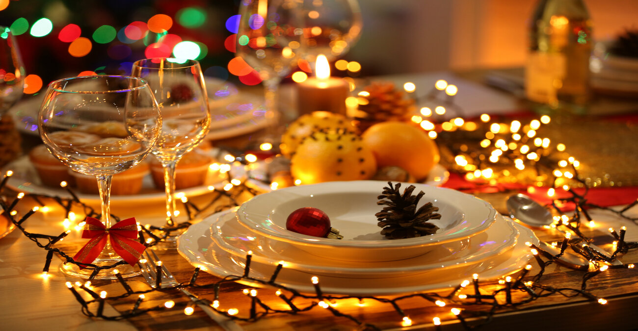 Θα κάνεις πλούσιο, οικονομικό ή φτωχό χριστουγεννιάτικο τραπέζι; Που κυμαίνονται οι τιμές - Δείτε πίνακες
