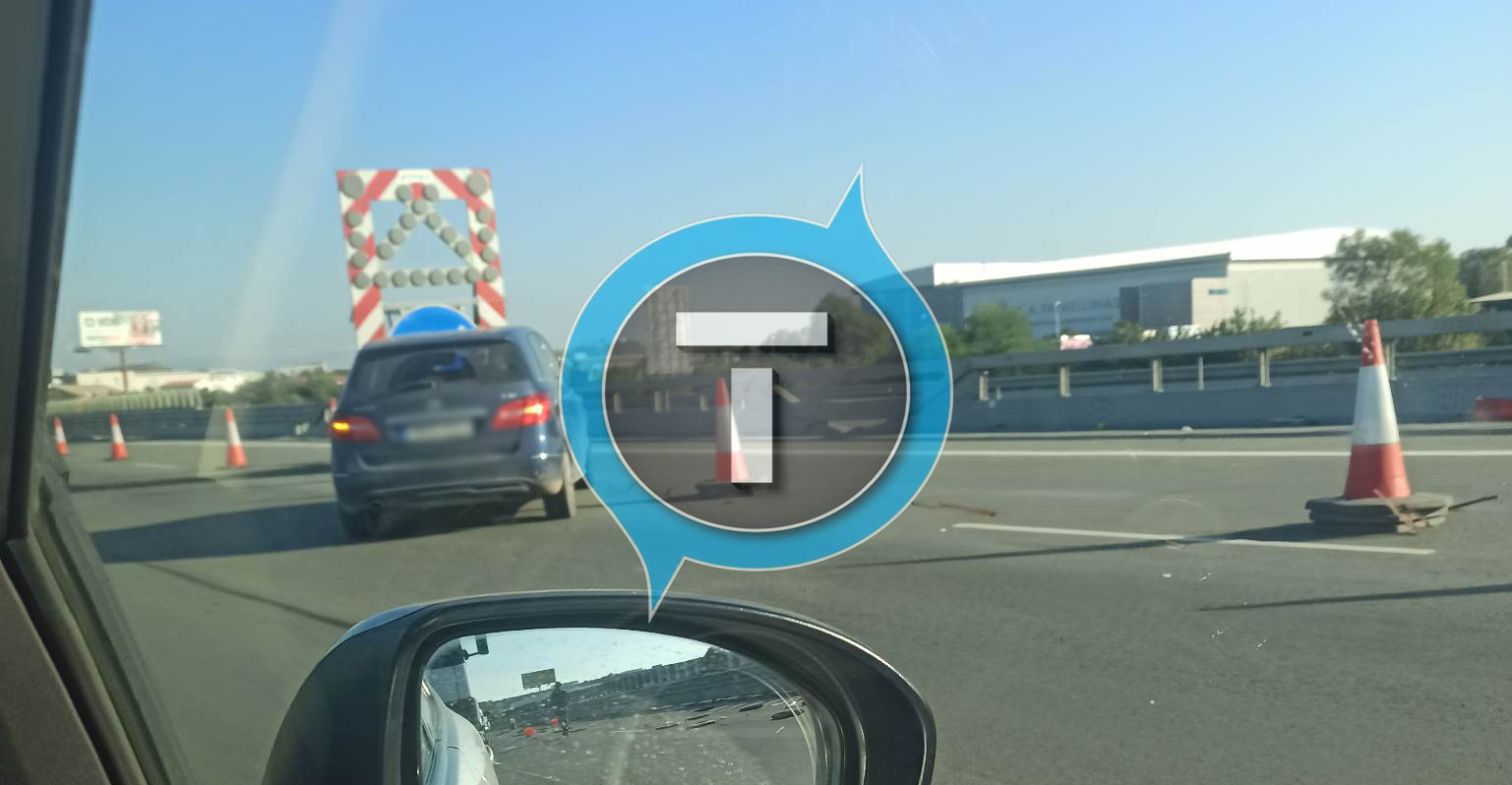 Απίστευτο ατύχημα στη Λευκωσία: «Κάρφωσε» σε φωτεινό σηματοδότη στον αυτοκινητόδρομο – Δείτε φωτογραφίες    