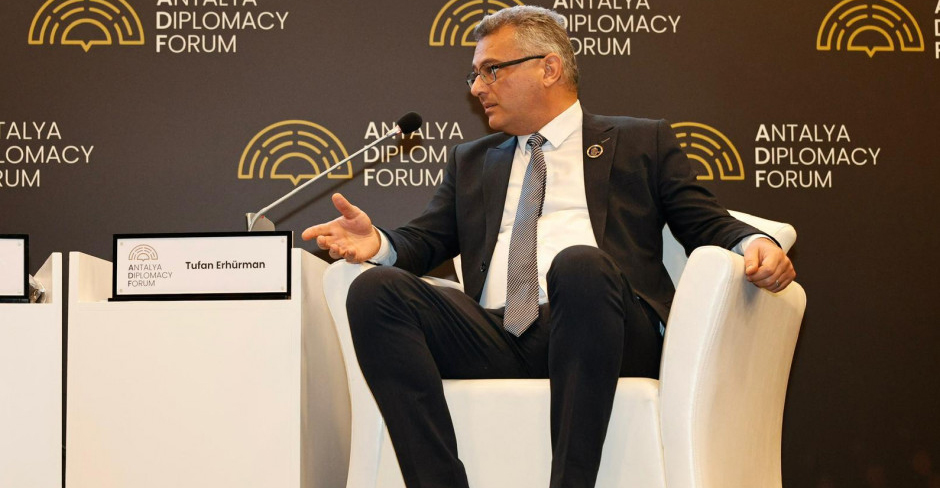 Ερχιουρμαν για το καμπ της Μπαρτσελόνα: «Διοργανώσεις στα κατεχόμενα δεν συνιστούν αναγνώριση του ψευδοκράτους»