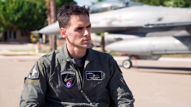 Στο πιλοτήριο του F-16 «Ζευς» λίγο πριν την 28η Οκτωβρίου: Ο πιλότος που θα πετάξει πάνω από τη Θεσσαλονίκη μιλά στη «Μέδουσα»