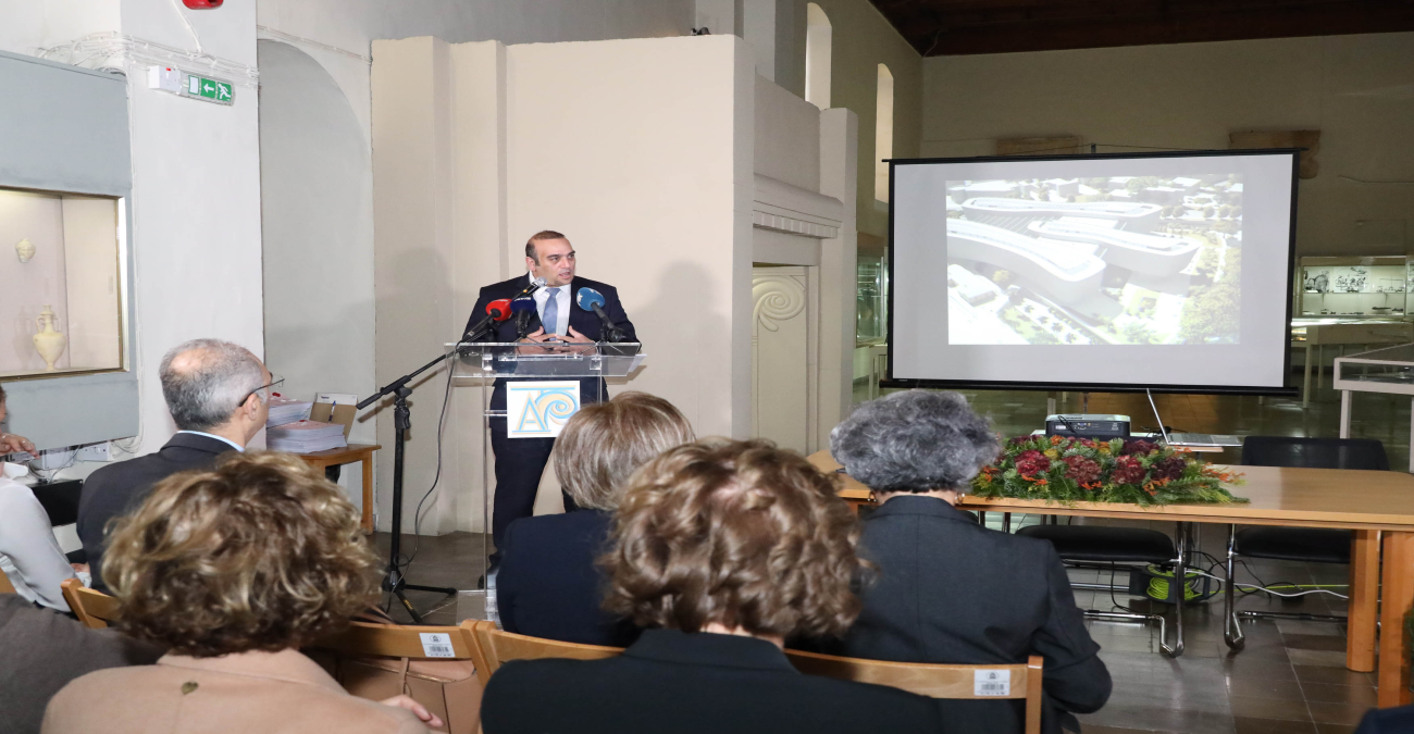 Γιάννης Καρούσος: «Το μεγαλύτερο έργο στον προϋπολογισμό το νέο Κυπριακό Μουσείο»