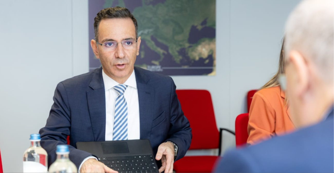 Η Κύπρος στον πυρήνα της ευρωπαϊκής τεχνητής νοημοσύνης - Στο Λουξεμβούργο ο Υφ. Καινοτομίας