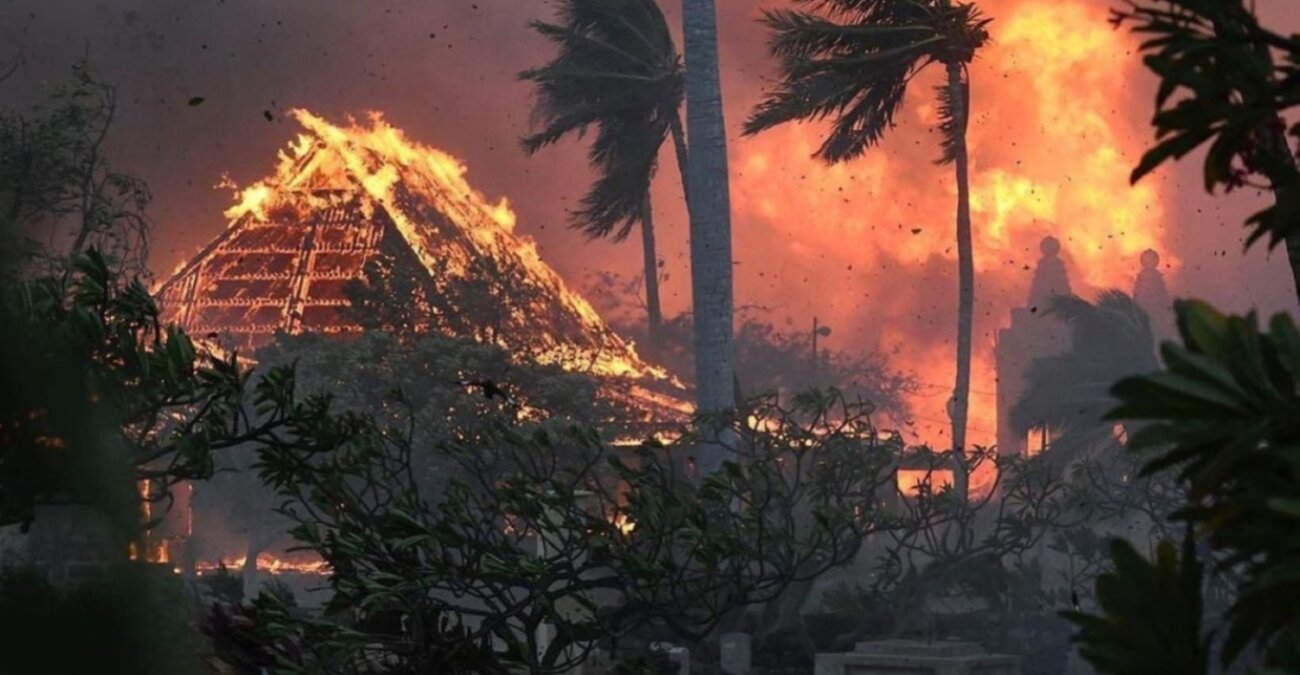 «Κόλαση» η Χαβάη: Στους 53 οι νεκροί - «Η φωτιά έκαιγε το δέρμα μας» - Δείτε βίντεο και φωτογραφίες
