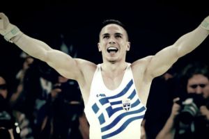 Αθλητής που είναι φίλαθλος μεγάλης Κυπριακής ομάδας συγχαίρει τον Πετρούνια (pic)