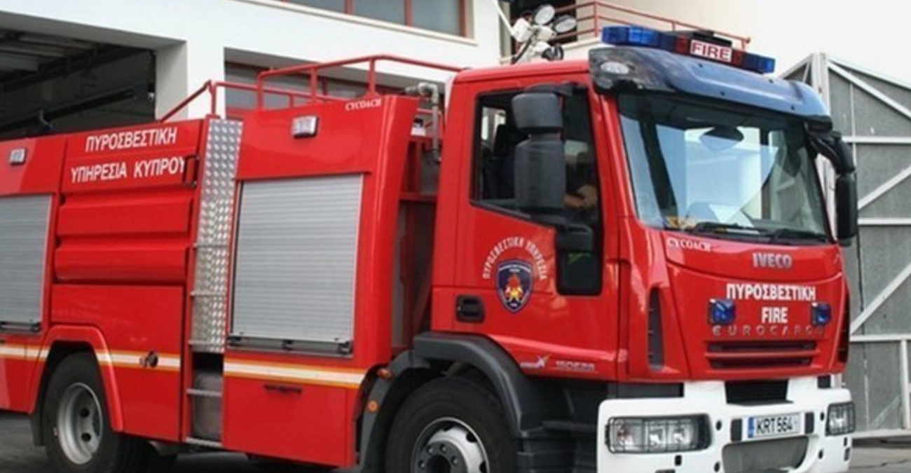 Συναγερμός στην Πυροσβεστική: Τυλίχθηκε στις φλόγες κτήριο στη Λεμεσό – Δείτε φωτογραφία