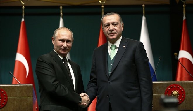 Νωρίτερα θα παραδοθούν στην Τουρκία οι S-400 δήλωσαν Ερντογάν και Πούτιν