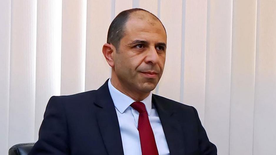 Για σχέσεις αμοιβαίου σεβασμού μίλησε ο Οζερσάι στην Επ. Εξωτερικών της τουρκικής Βουλής