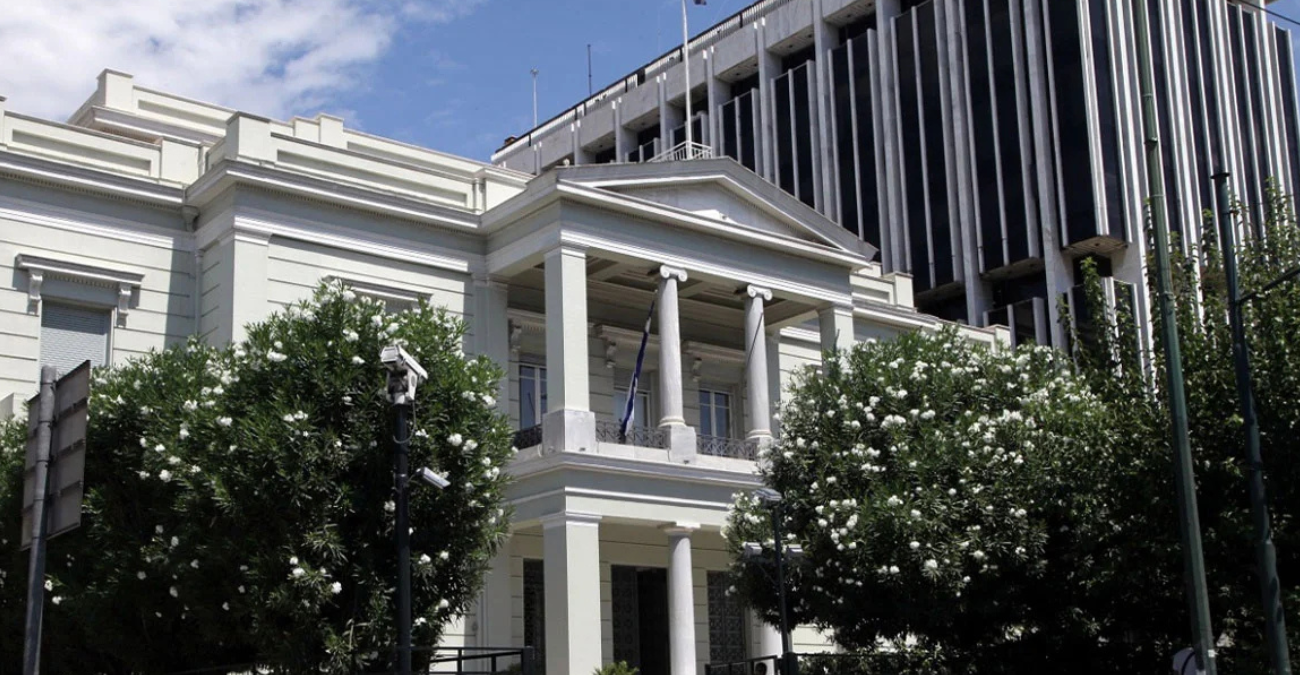 Η Αθήνα απαντά στη Ζαχάροβα: Η τουρκική κατοχή στην Κύπρο παραβιάζει κατάφωρα το Διεθνές Δίκαιο 