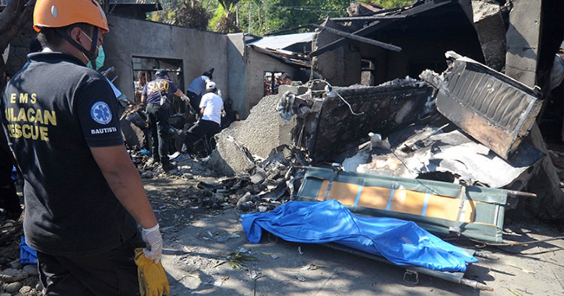 Φιλιππίνες: 10 νεκροί από συντριβή μικρού αεροπλάνου σε σπίτι