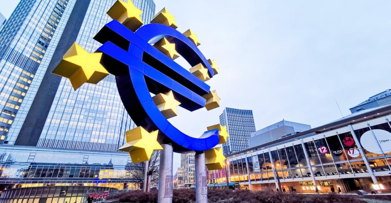 Aμετάβλητα τα επιτόκια από ΕΚΤ - Βρίσκονται σε επίπεδα για πληθωρισμό 2%