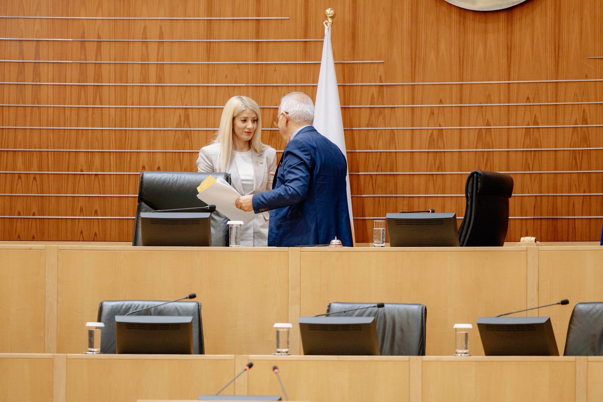 Συγχαρητήρια από προσωπικότητες σε Κύπρο και εξωτερικό για επανεκλογή Αννίτας Δημητρίου