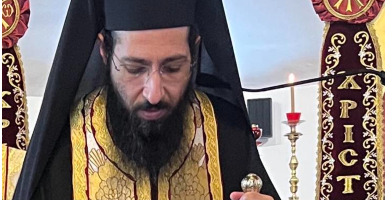 «Θύμα τεχνητής νοημοσύνης» δηλώνει ο καθαιρεθείς ηγούμενος Αββακούμ: Σφοδρή επίθεση στον Αρχιεπίσκοπο και αιχμές για Μητροπολίτη σε κότερο