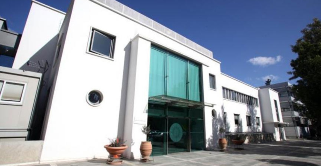 ΒΙΝΤΕΟ: Σε εξέλιξη η διαμαρτυρία των καθηγητών για την αξιολόγηση – Αρχίζει σήμερα η συζήτηση για το νομοσχέδιο