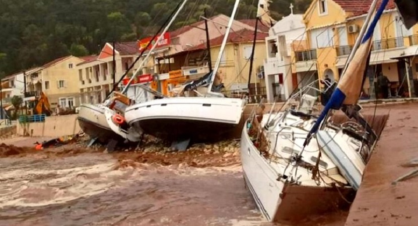 ΕΛΛΑΔΑ-ΚΑΚΟΚΑΙΡΙΑ: Ποιες περιοχές πλήττονται και ποιά κινδυνεύει να πλημμυρίσει- 'Ξηλώθηκαν πέργολες, βυθίστηκαν σκάφη' - VIDEO
