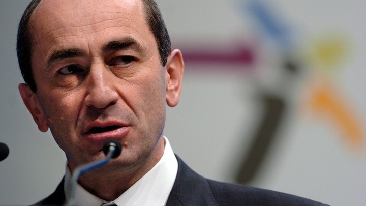 Δικαστήριο διέταξε τη σύλληψη του πρώην προέδρου της Αρμενίας