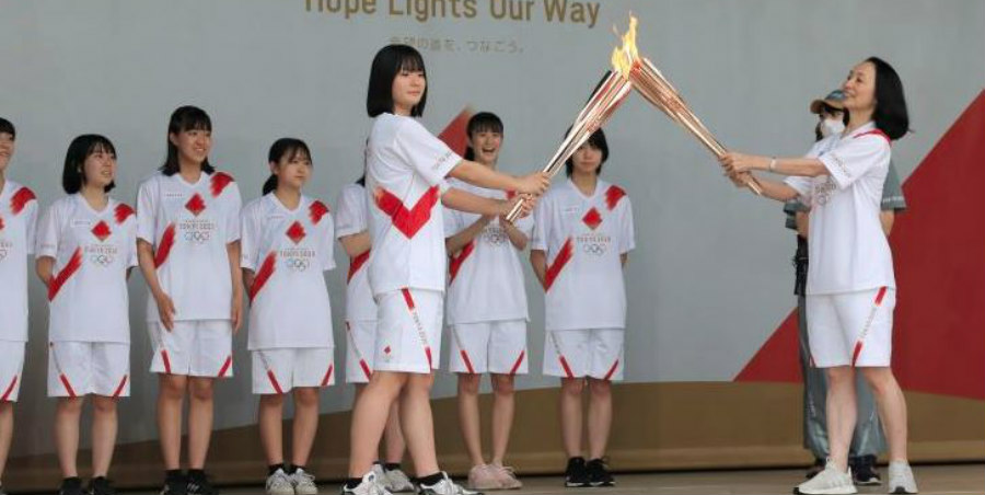 Στο Τόκιο η Ολυμπιακή φλόγα - Υποδοχή χωρίς θεατές