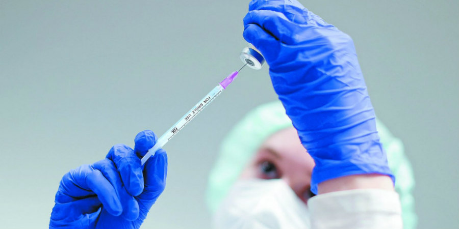 Κορωνοϊός: Οι εμβολιασμένοι που μολύνονται ίσως μεταδίδουν λιγότερο την Covid-19