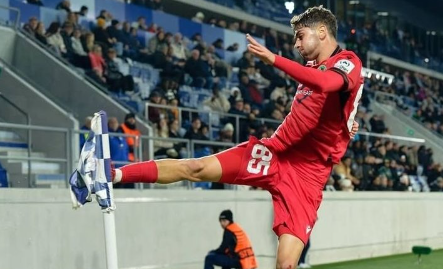 Ομόνοια: Πρώτο για Άγγελο Νεοφύτου