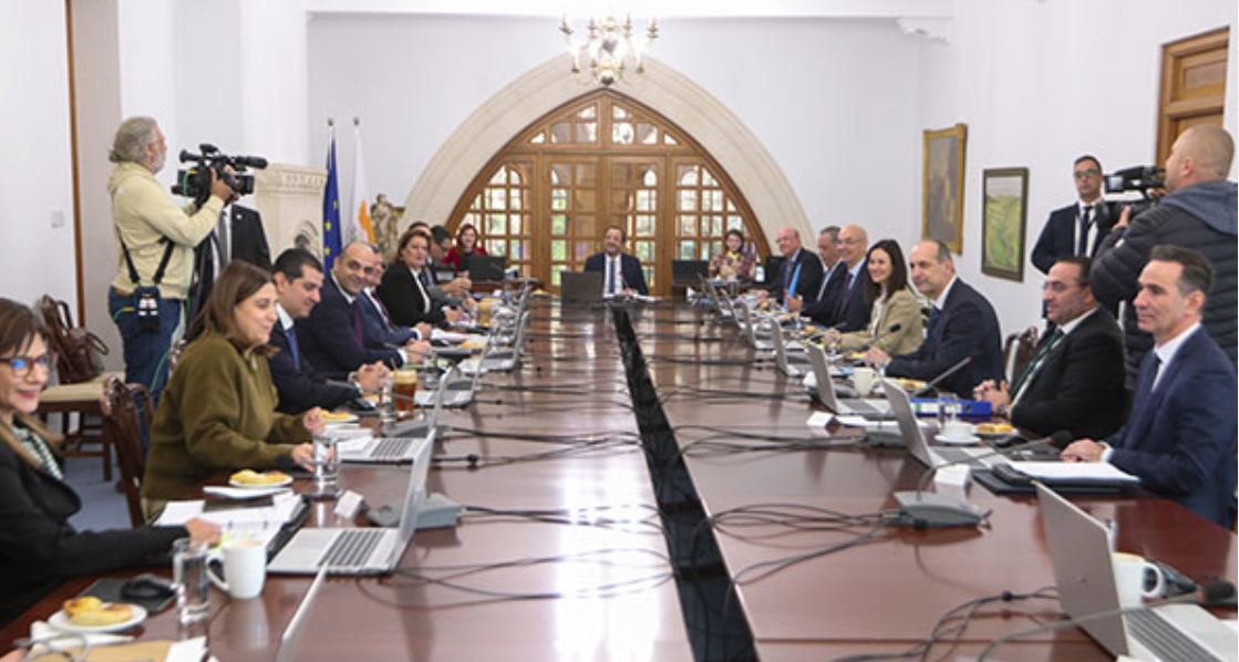 Ολοκληρώθηκε η σύσκεψη στο Προεδρικό για τις πυρκαγιές - Οι 26 μήνες διακυβέρνησης Χριστοδουλίδη 