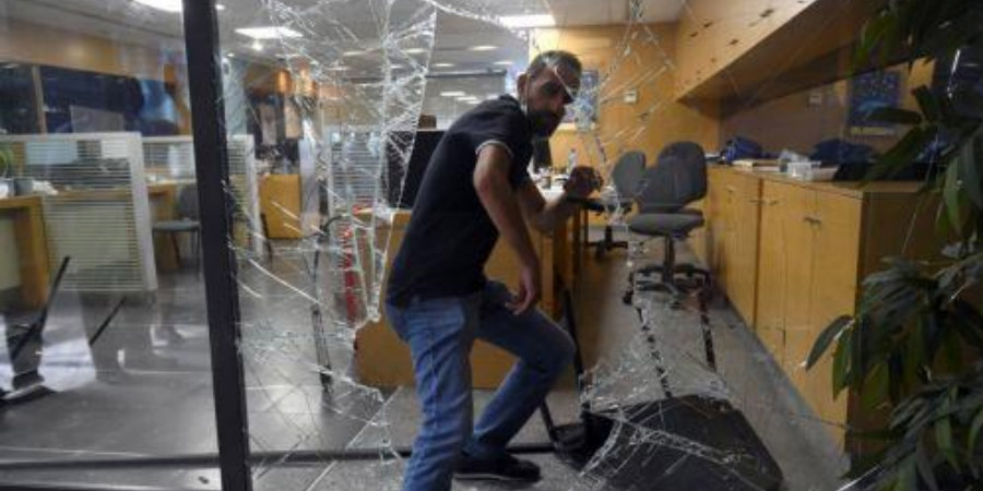 Λίβανος: Επτά επιθέσεις σε τράπεζες το τελευταίο 48ωρο από απελπισμένους πολίτες
