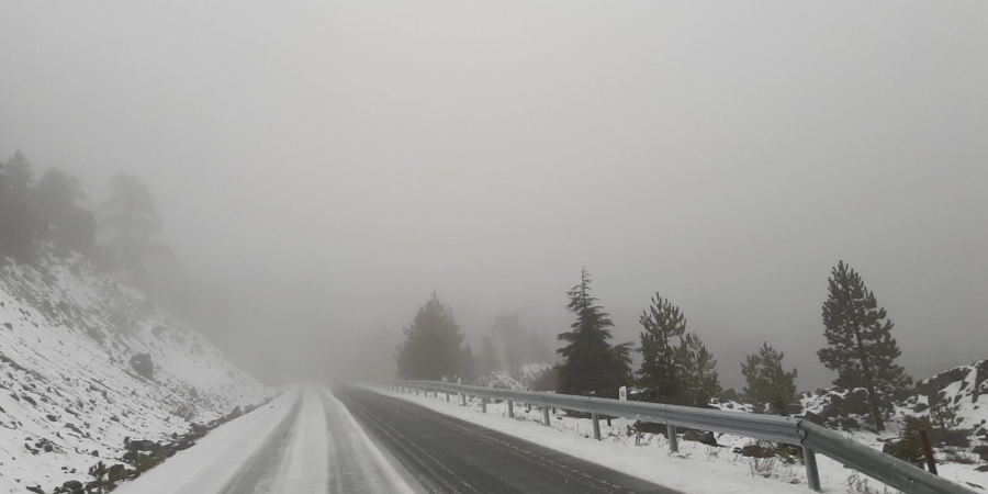 Χιονόπτωση στο Τρόοδος και πυκνή ομίχλη - Η ορατότητα είναι περιορισμένη