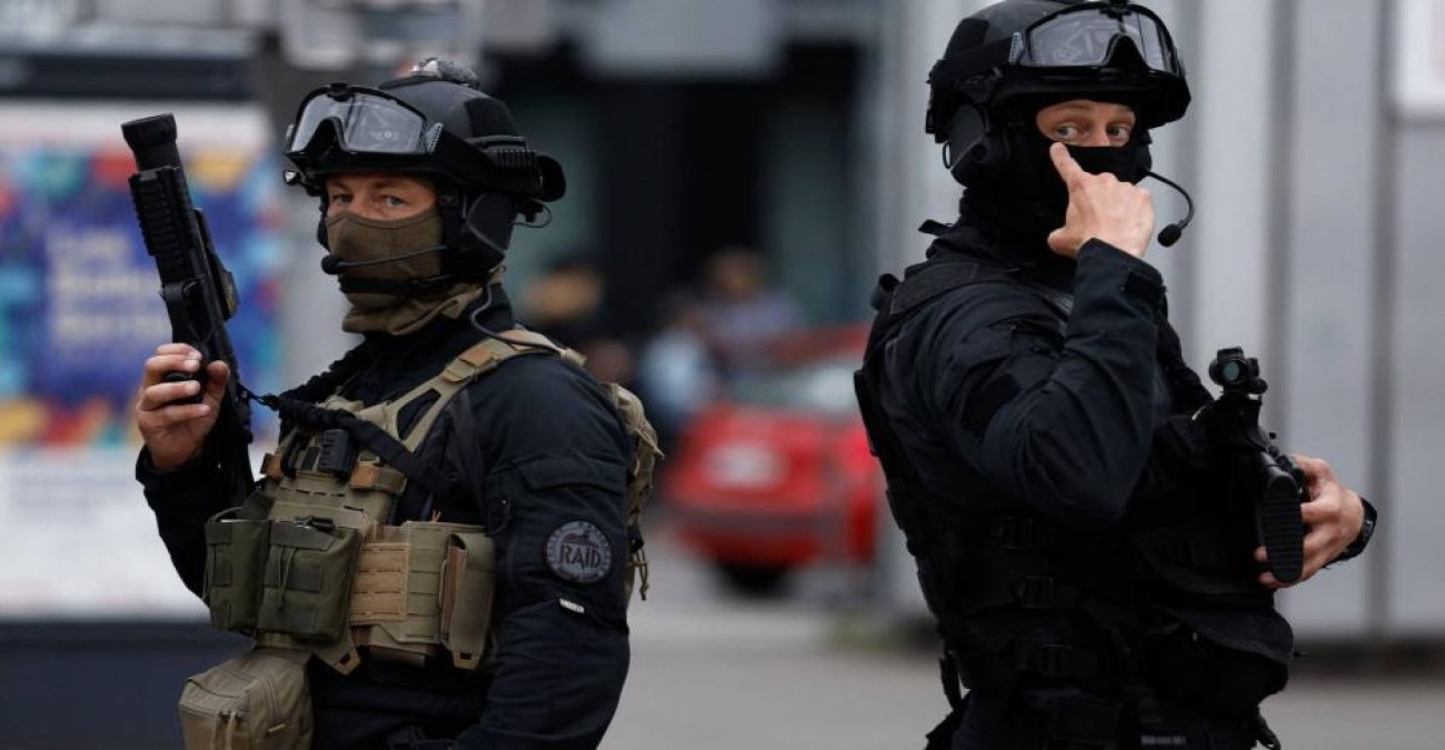 Πέντε συλλήψεις στη Γαλλία για συγκρότηση τρομοκρατικής οργάνωσης