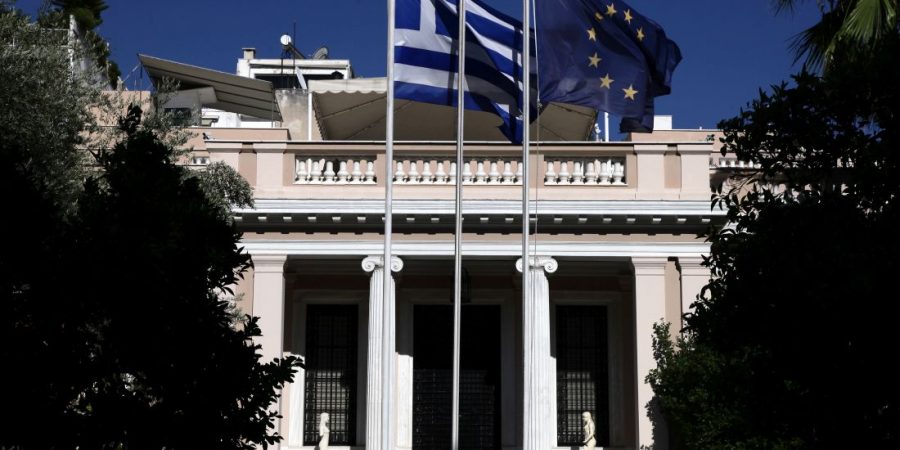 Ανακοινώθηκε το νέο κυβερνητικό σχήμα στην Ελλάδα - O αντικαταστάτης του Σκουρλέτη