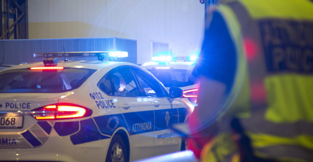 Χειροπέδες σε τέσσερα πρόσωπα στη Λεμεσό – Εκτελούσαν χρέη ιδιωτών φυλάκων χωρίς άδεια