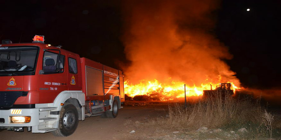 Πυρκαγιά στην Ελλάδα – Έτοιμοι να «ριχτούν» στη μάχη οι Κύπριοι πυροσβέστες 