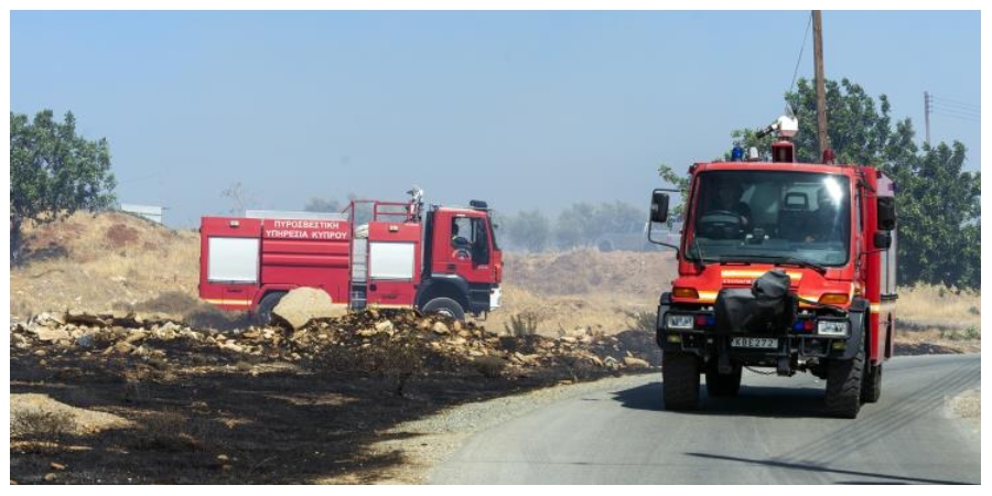 ΛΕΜΕΣΟΣ: Πυρκαγιά το βράδυ έθεσε σε κινητοποίηση τους κατοίκους