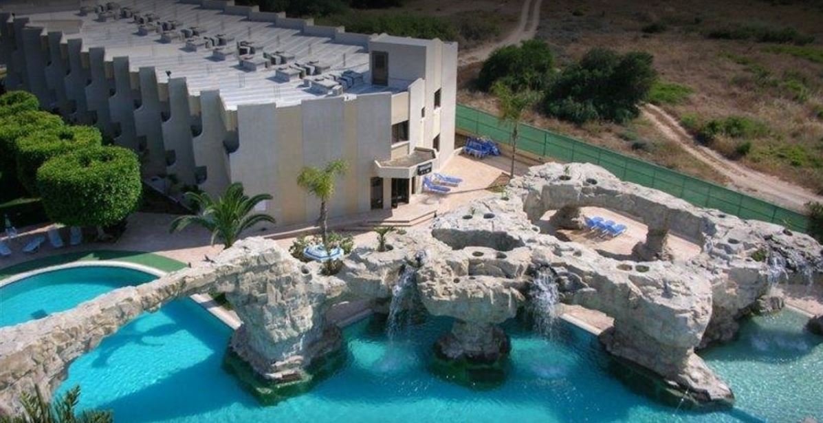 Στην NCH Capital το μοναδικό ξενοδοχείο που πωλούσε η Τρ. Κύπρου