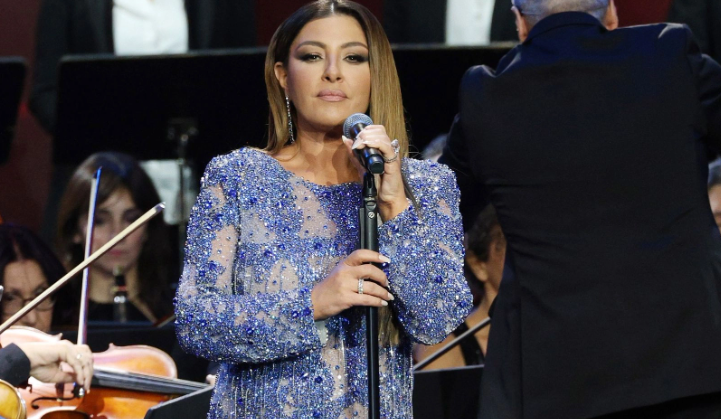 Στο νοσοκομείο η Έλενα Παπαρίζου - Τι συνέβη;   