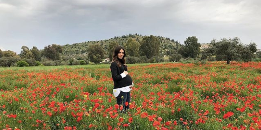 Γέννησε επώνυμη Κύπρια - Φωτογραφία από το μαιευτήριο  