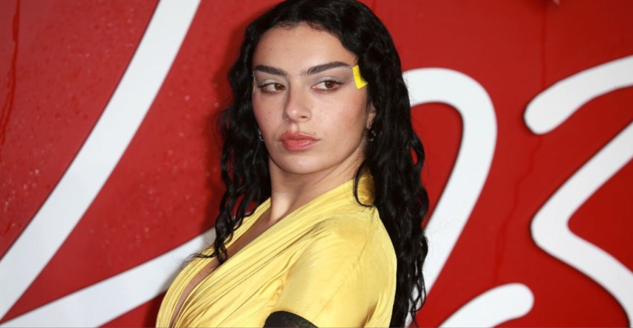 Brit Awards 2025: «Σάρωσε» η Charli XCX - Δείτε τη λίστα με τους νικητές