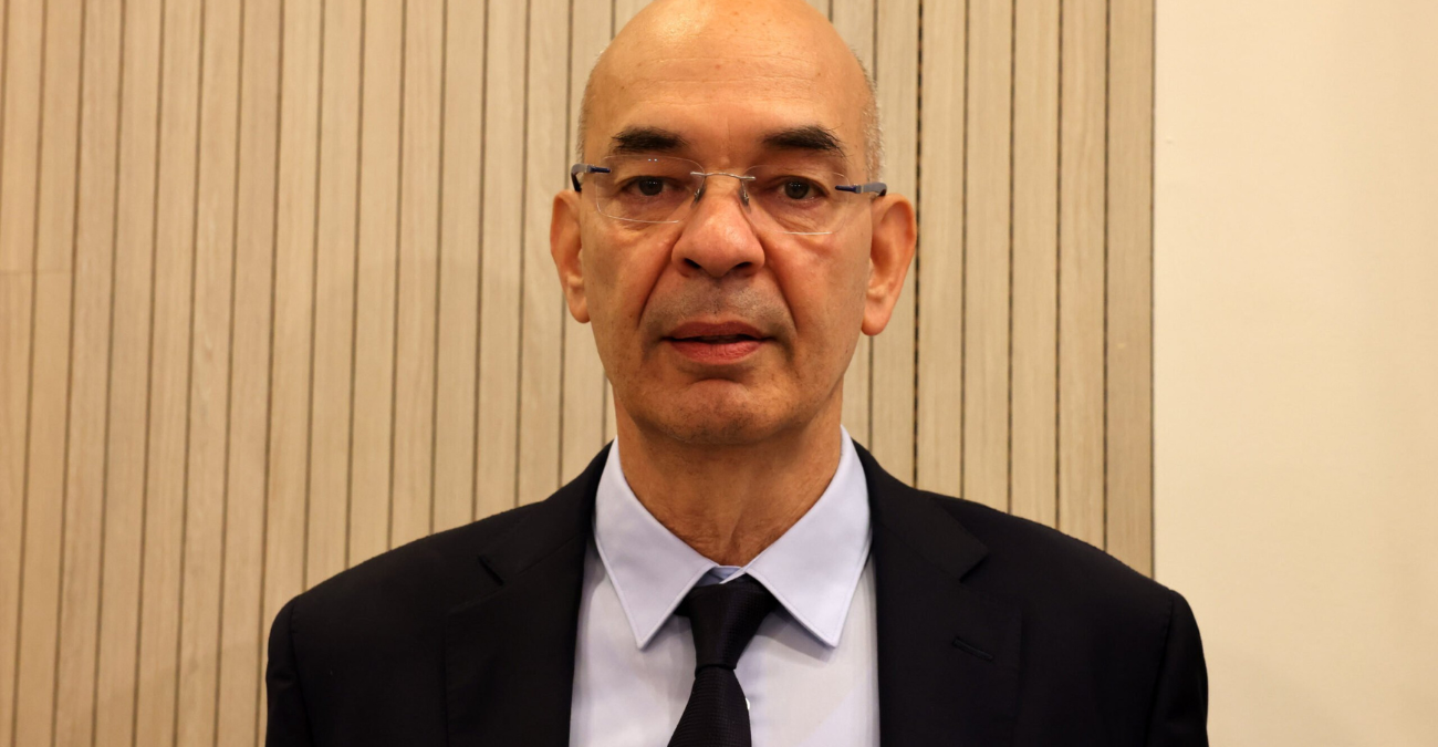 Βαφεάδης:  Οι πρώτες εκτιμήσεις ζημιών από πυρκαγιά σε αυτοκίνητα - μηχανήματα