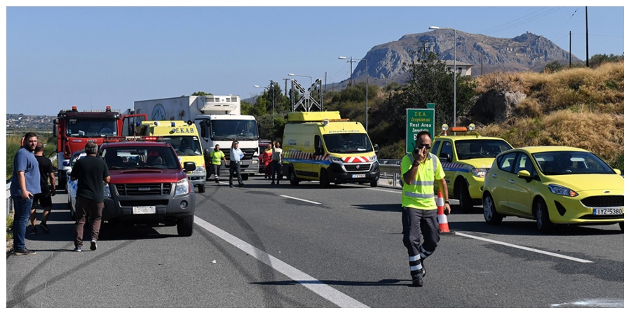 ΕΛΛΑΔΑ: Σύγκρουση νταλίκας με λεωφορείο του ΚΤΕΛ - Ενας νεκρός