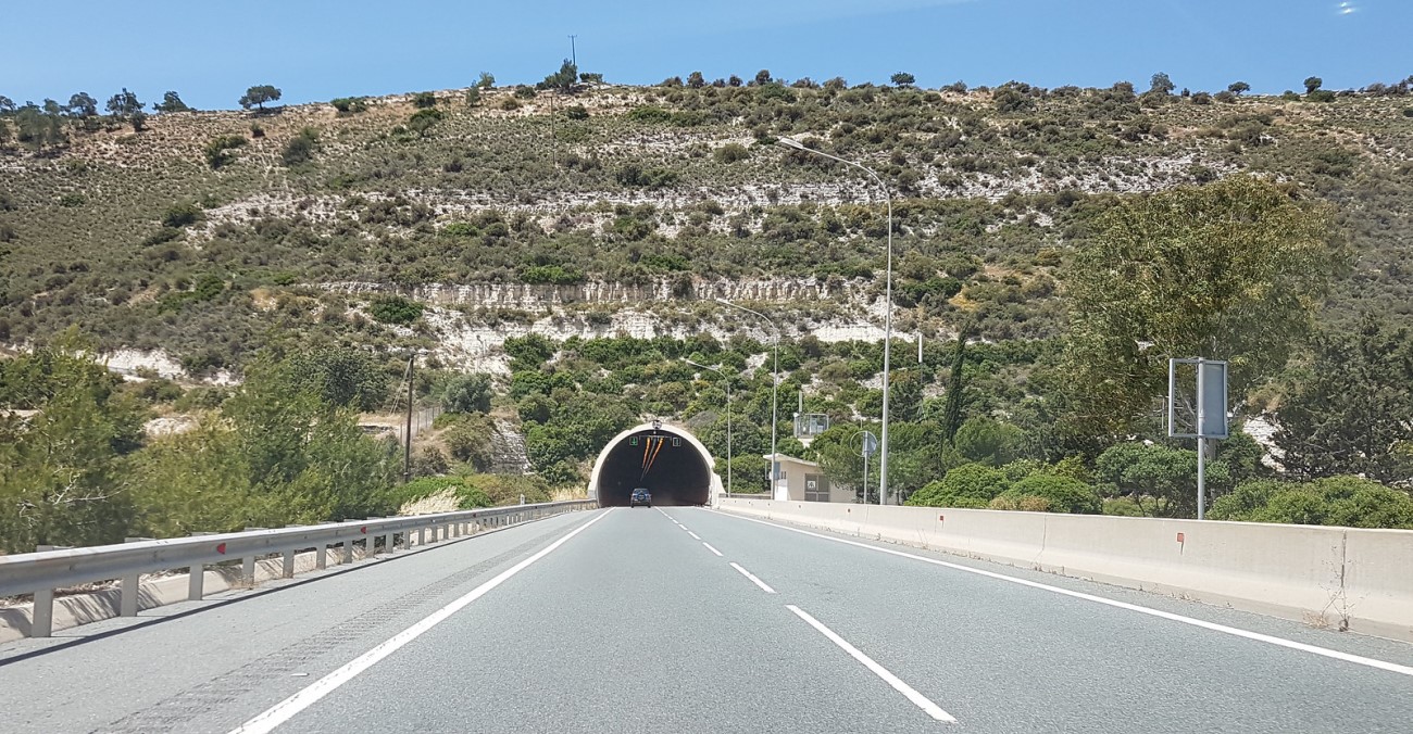 Οδηγοί προσοχή: Κλείνει η μία λωρίδα στη σήραγγα στον αυτοκινητόδρομο Πάφου-Λεμεσού - Πότε θα ανοίξει