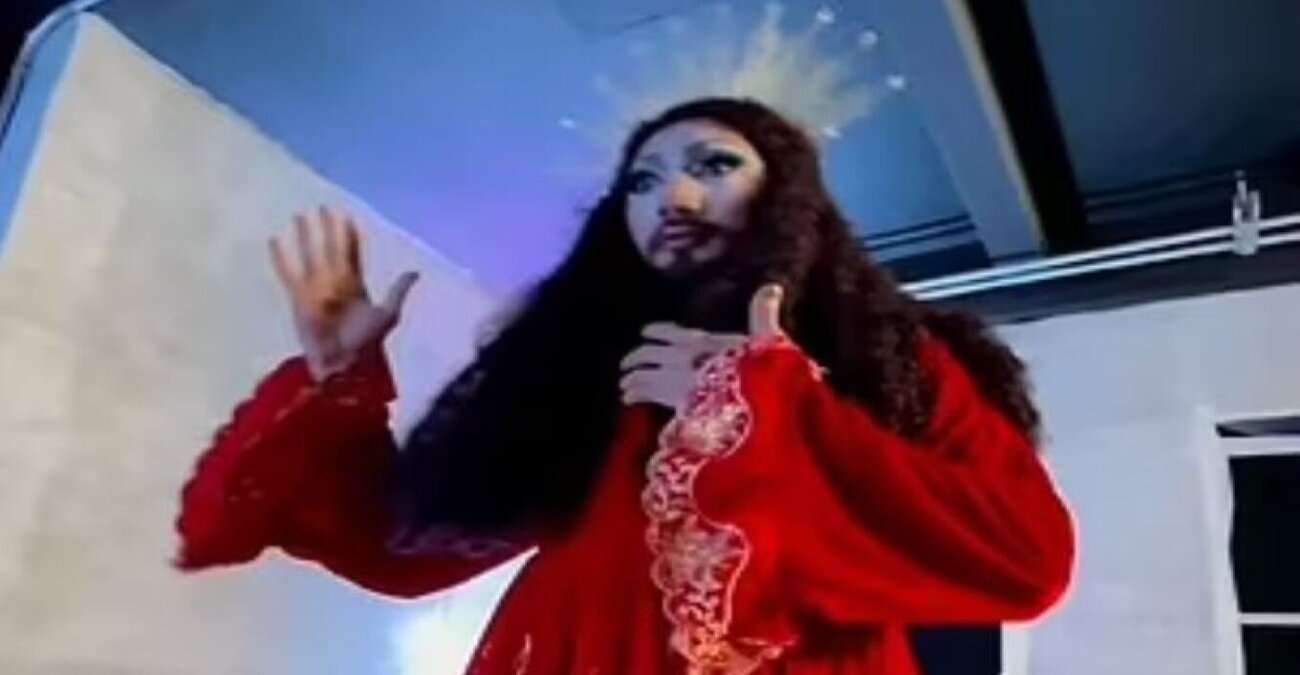 Φιλιππίνες: Draq Queen έκανε ροκ σταρ τον Ιησού και κινδυνεύει με φυλάκιση 12 ετών - Δείτε βίντεο