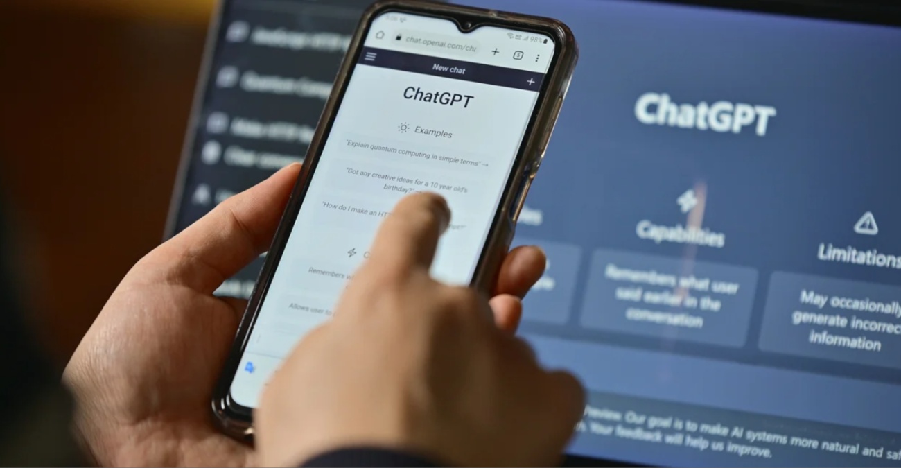 Το ChatGPT μπορεί πλέον να συνδεθεί με τον τραπεζικό σας λογαριασμό και να δει όλες τις συναλλαγές σας