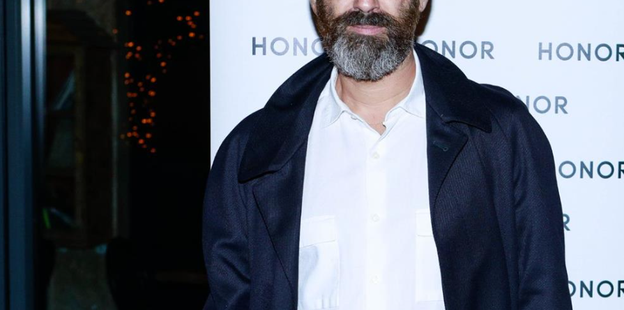 Κύπριος σχεδιαστής μόδας: «Έχω πολύ καιρό να ερωτευτώ και τα πηγαίνω μια χαρά»