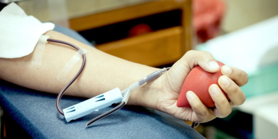 Εκκληση Υπ.Υγείας: Αυξημένες οι ανάγκες σε αίμα - Πως τα κρουσματα και η επαφές επηρεάζουν την αιμοδοσία