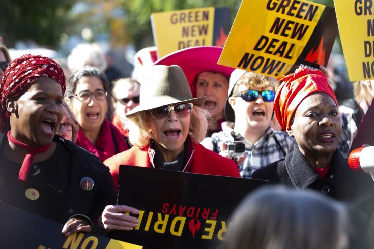 Συνελήφθη η ηθοποιός, Σάλι Φιλντ στη διάρκεια διαμαρτυρίας στην Ουάσινγκτον για την κλιματική αλλαγή